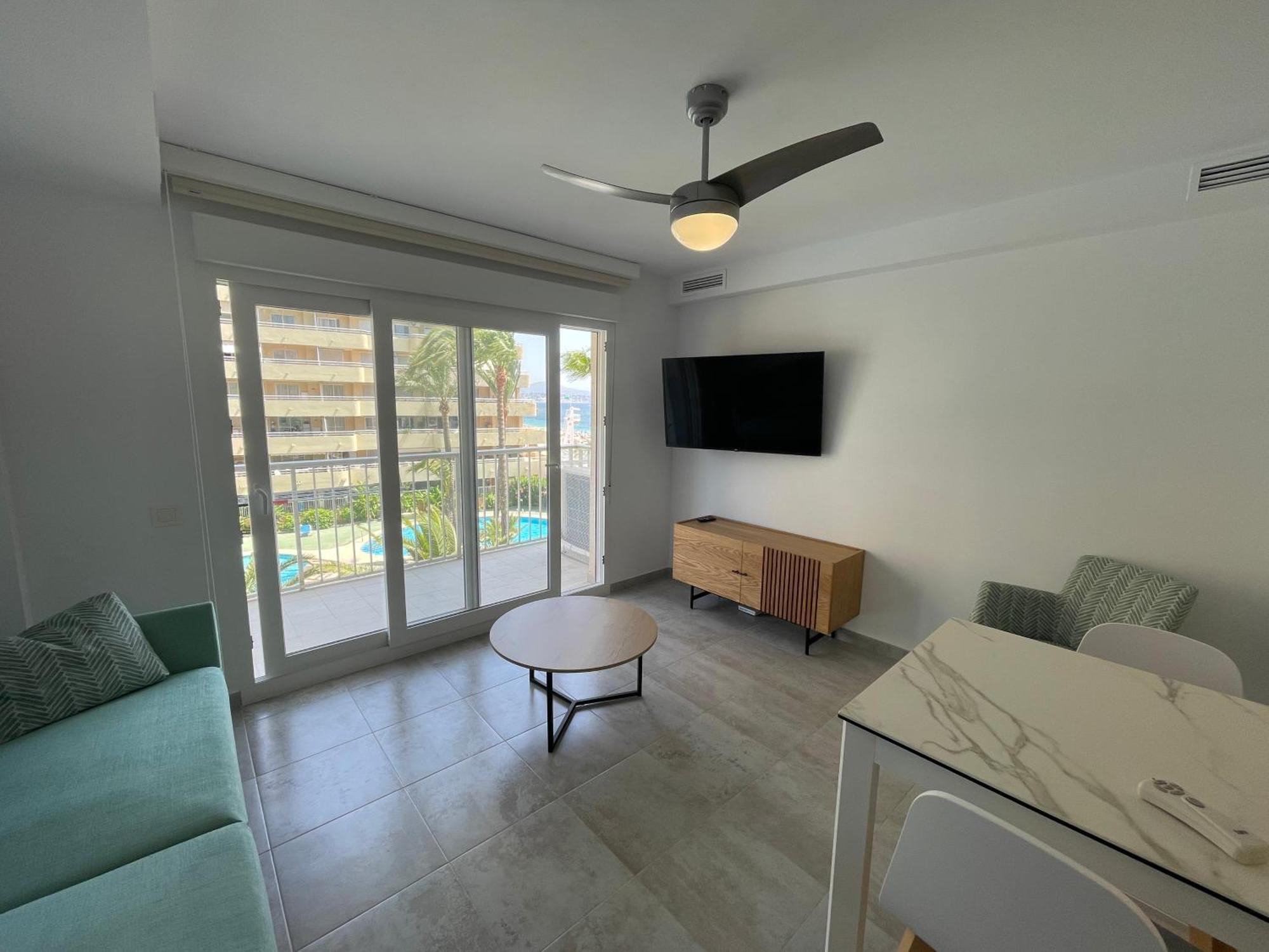 Medi Playa Primera Linea Con Piscina Calpe Rom bilde